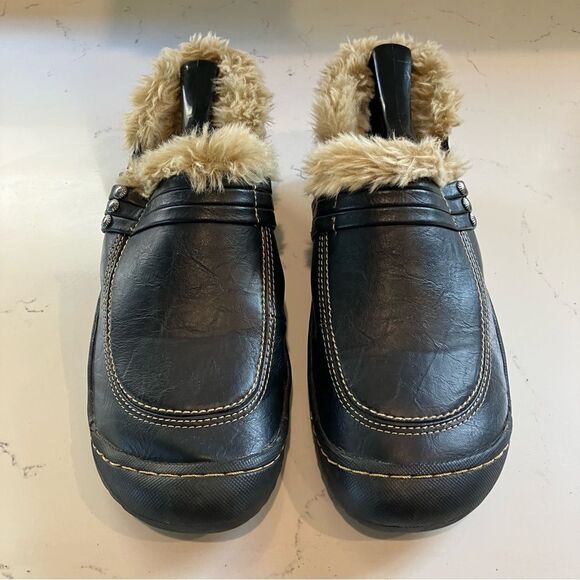 Jeep J41 Slip on Vegan Leather Fur Lined Shoes Like Shearling Women's size 9 - Picture 3 of 10